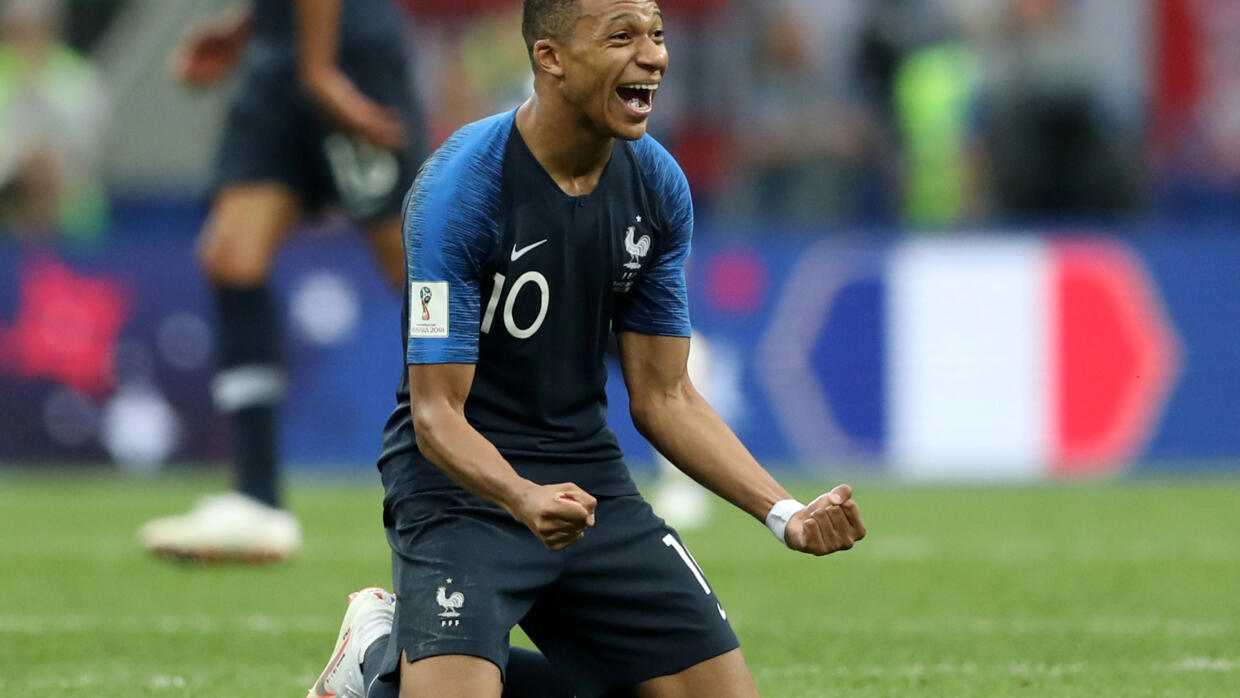 zapatillas de mbappe 2018