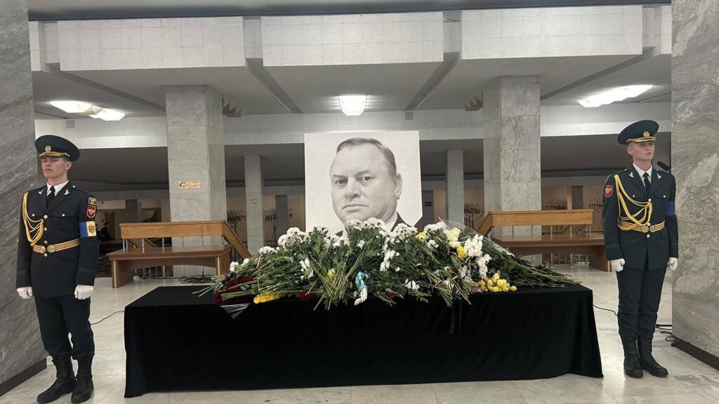 Sicriul lui Ilie Ilașcu la Palatul Național de la Chișinău, Republica Moldova, 20 noiembrie 2025
