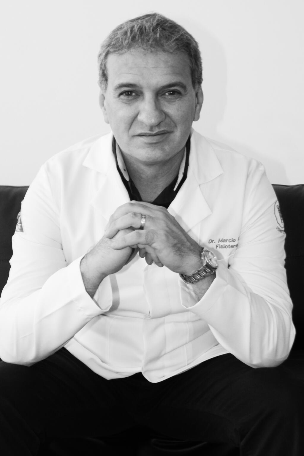 Fisioterapeuta Márcio Renzo