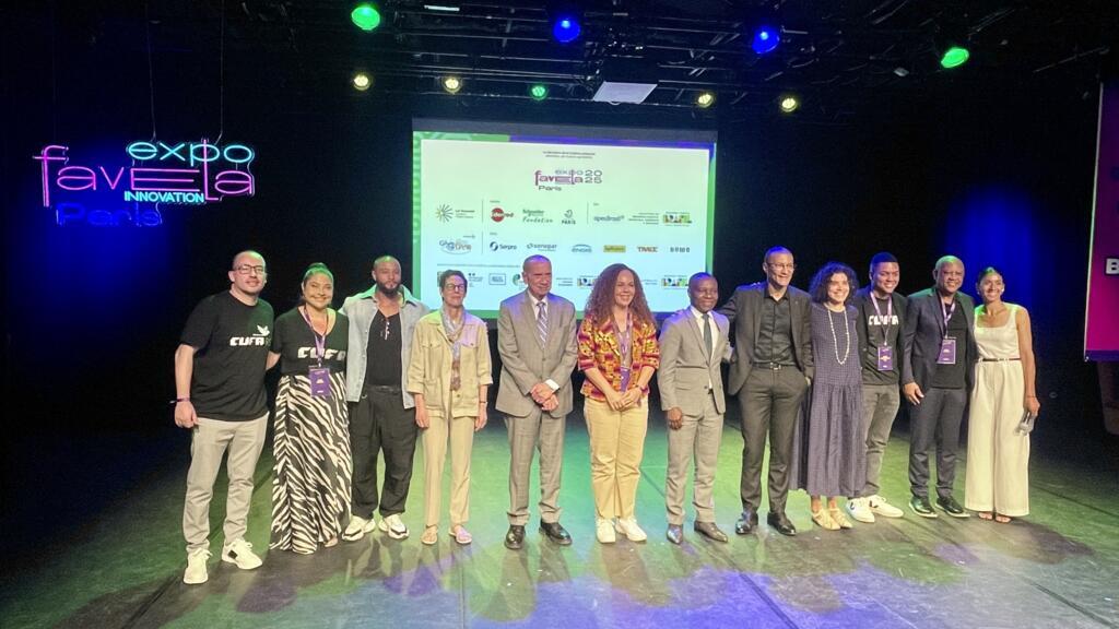 Cerimônia de abertura da Expo Favela Paris 2025. No Teatro de la Concorde, em Paris. Em 25 de julho de 2025.