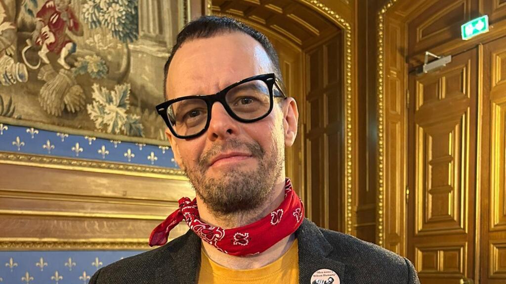 O autor de histórias em quadrinhos Marcello Quintanilla, em Angoulême, em 26 de janeiro de 2023.