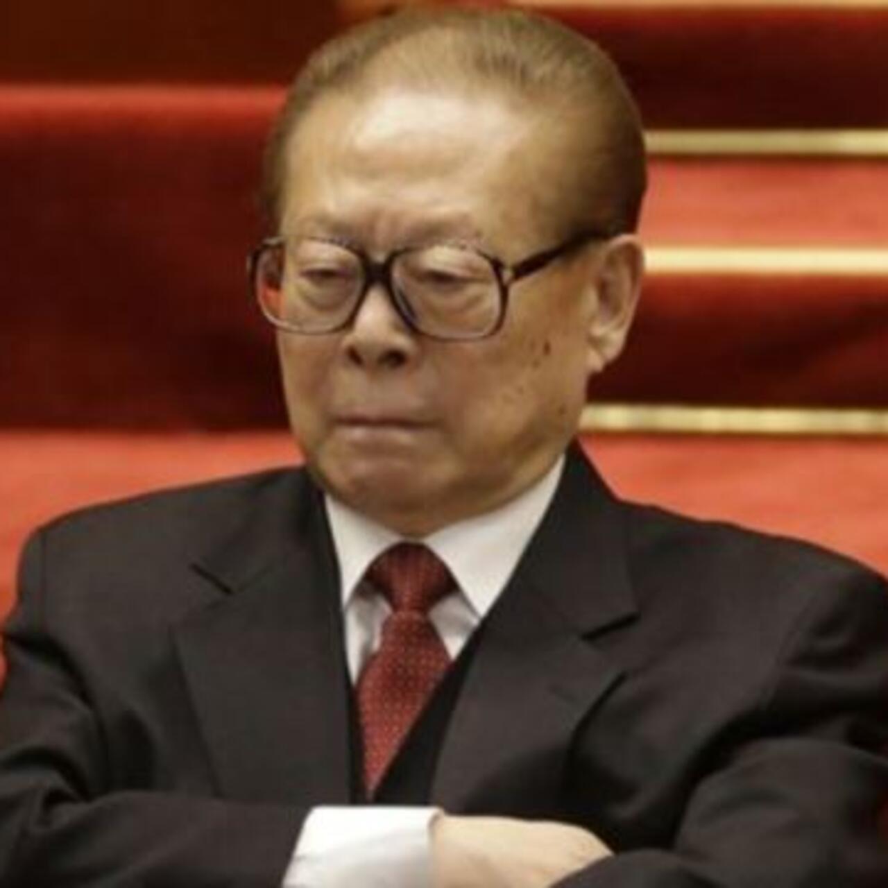 凤凰网编辑微博 膜蛤 为长者祝九十大寿被开除