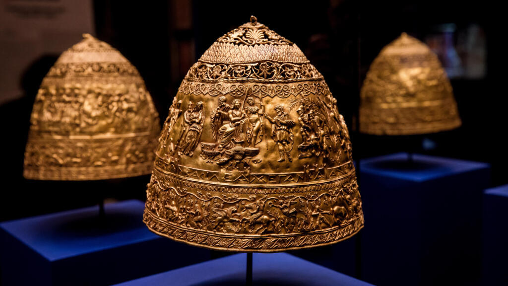 Tiare de Saïtaphaernes, prêt du musée du Louvre.