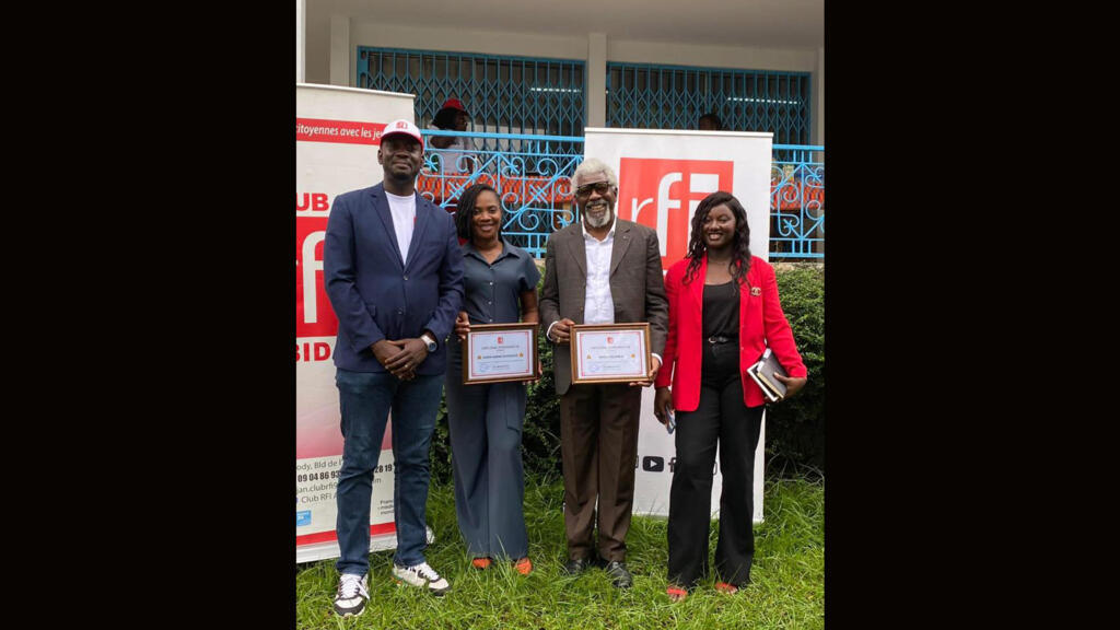 Aman Baptiste, président du Club RFI Abidjan ; Nadia Sabine Ehounoud, journaliste et coach ; Sékou Doumbia, coach formateur.