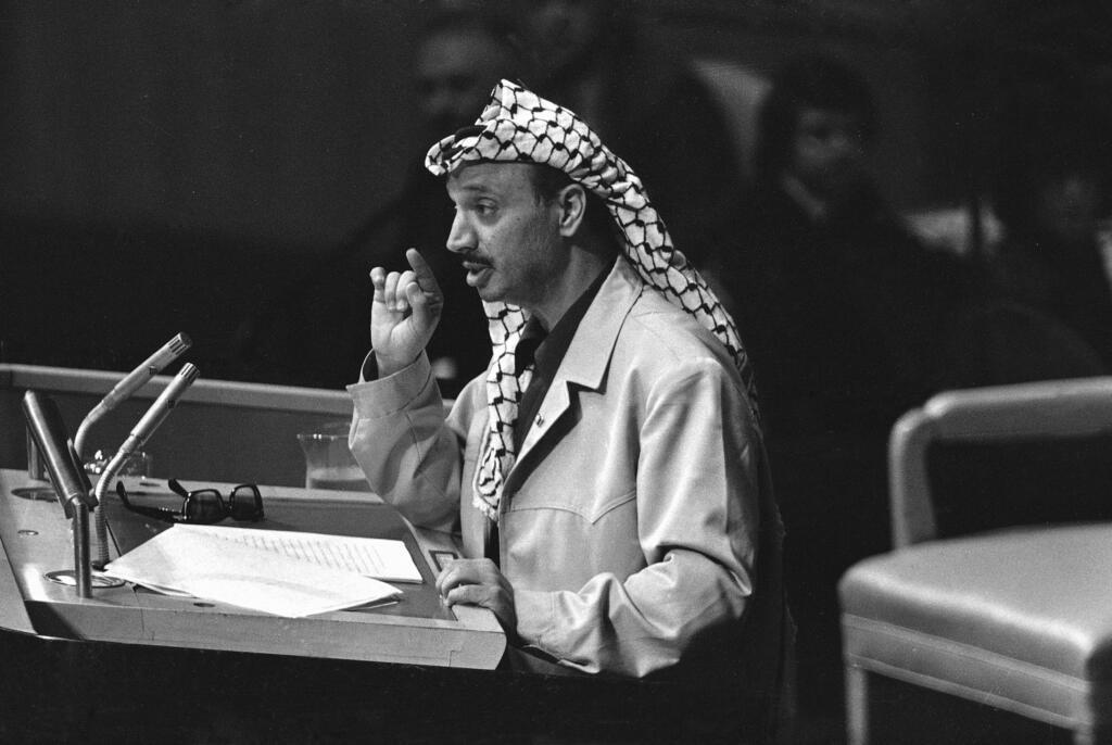 Yasser Arafat durante conferência na ONU em 13 de novembro de 1974.