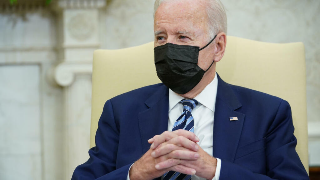 Joe Biden a confirmé que les représentants du gouvernement américain ne seront pas présents dans les tribunes des Jeux olympiques d'hiver de Pékin, mais que les athlètes américains concourront quand même.