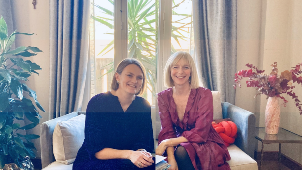 Nina Björk Jonsdottir (g) et Edda Magnus (d), autrices de Vivre L'Islande.