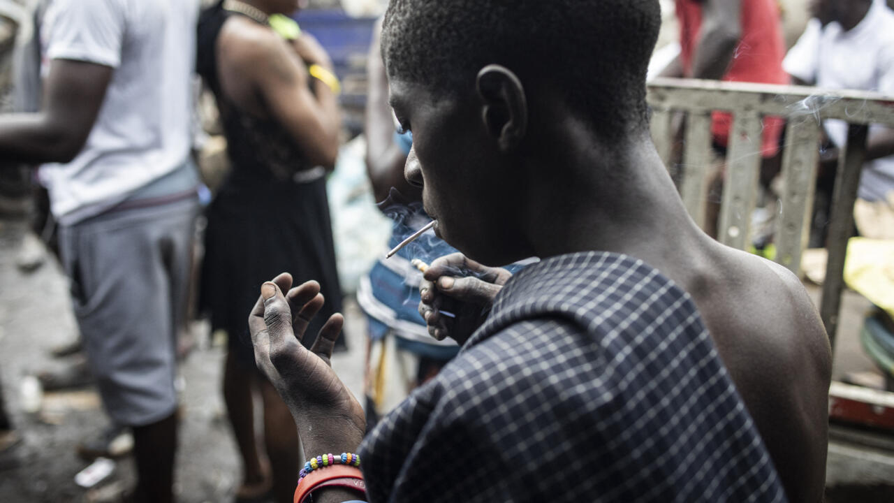 En Afrique de l’Ouest, le trafic de drogues s'accompagne désormais d'une consommation hors de contrôle