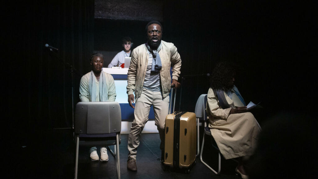 Extrait du spectacle d'Hakim Bah "A bout de sueurs"