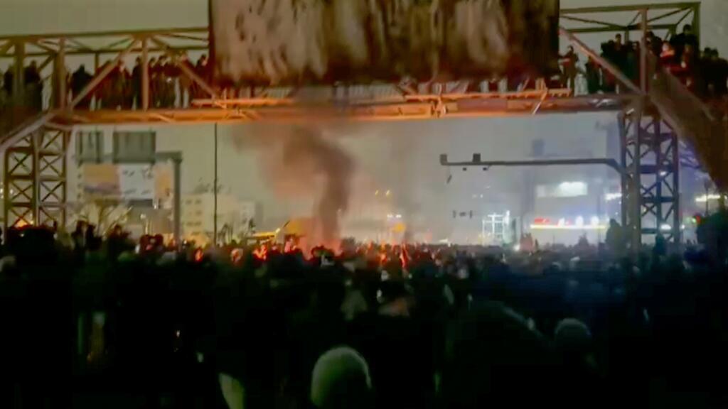 Bernard Hourcade (CNRS): «Il n'y a pas aujourd'hui en Iran une opposition unie»