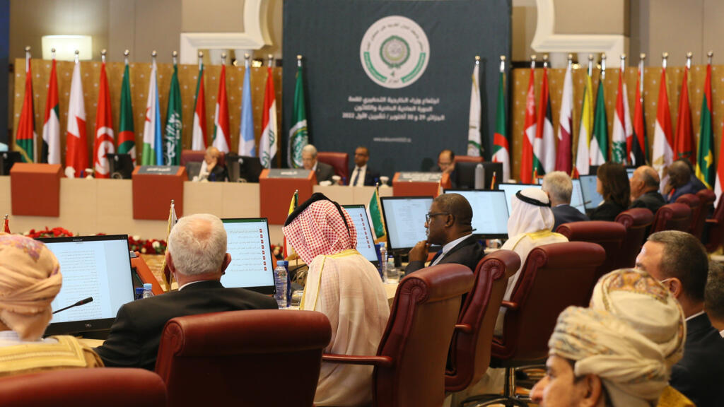 L'Algérie accueille le sommet de la Ligue arabe qui s'ouvre ce 1er novembre à Alger, où il est notamment question de la situation politique en Libye et au Liban.