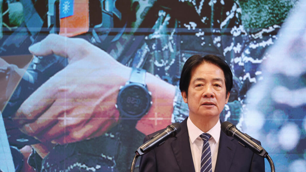 Taïwan: le président veut que l'armée soit prête d'ici 2027 pour faire face à une invasion chinoise