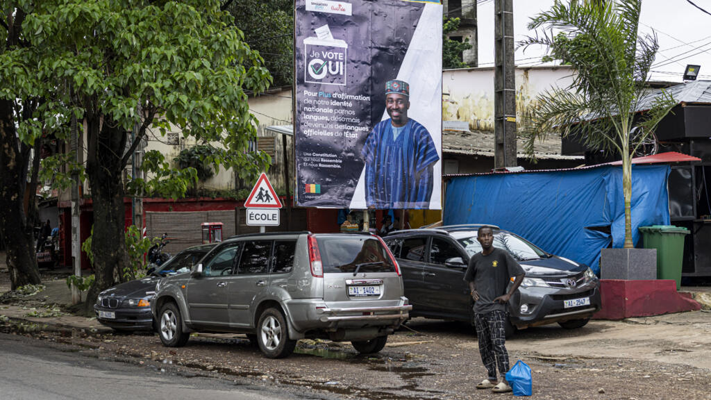 Référendum en Guinée: la campagne électorale s'achève sans débat