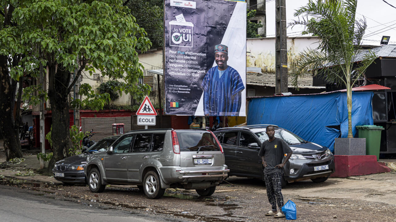 Référendum en Guinée: la campagne électorale s'achève sans débat