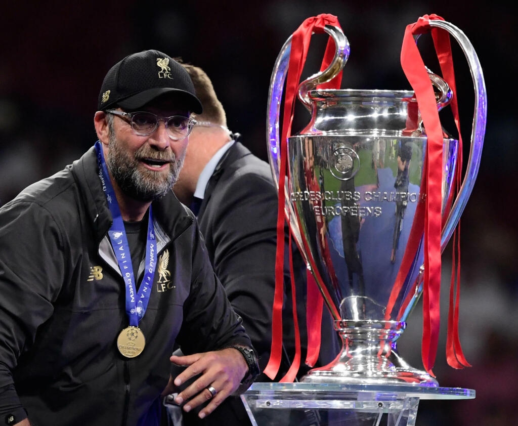 O Paris FC contará com a experiência do ex-técnico alemão Jurgen Klopp, que comandou o Liverpool, onde conquistou a Liga dos Campeões.