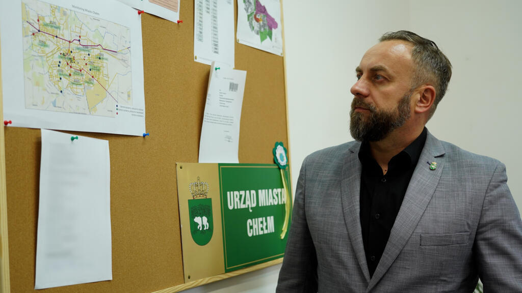 Cette semaine, Hubert Trusiuk a reçu la visite de plusieurs habitants venus faire expertiser leur cave pour savoir si elle pourrait faire office d'abri antiaérien.