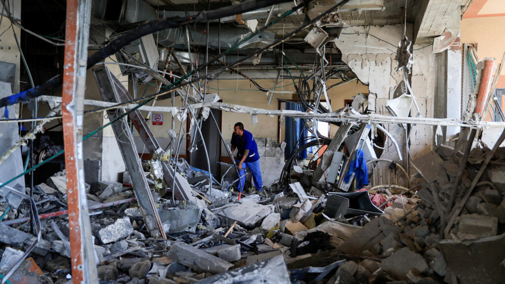 Gaza: «Mon esprit, mon âme, mes émotions, tout est là-bas», témoigne un médecin palestinien