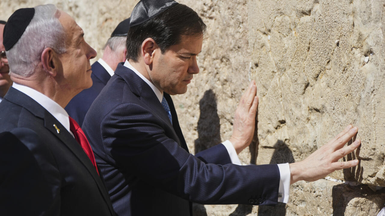 En Israël, Marco Rubio affiche son soutien à Netanyahu malgré les frappes au Qatar