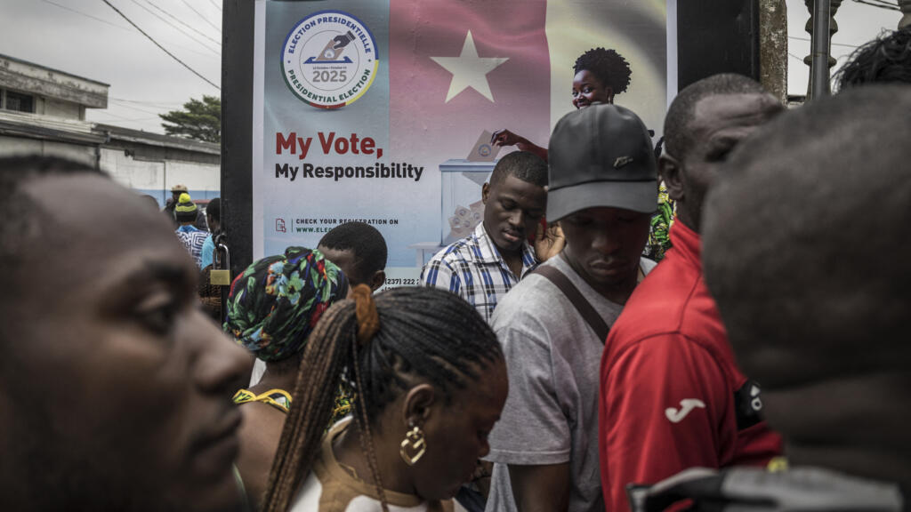 Cameroun: 8 millions d'électeurs sont appelés aux urnes pour désigner leur président