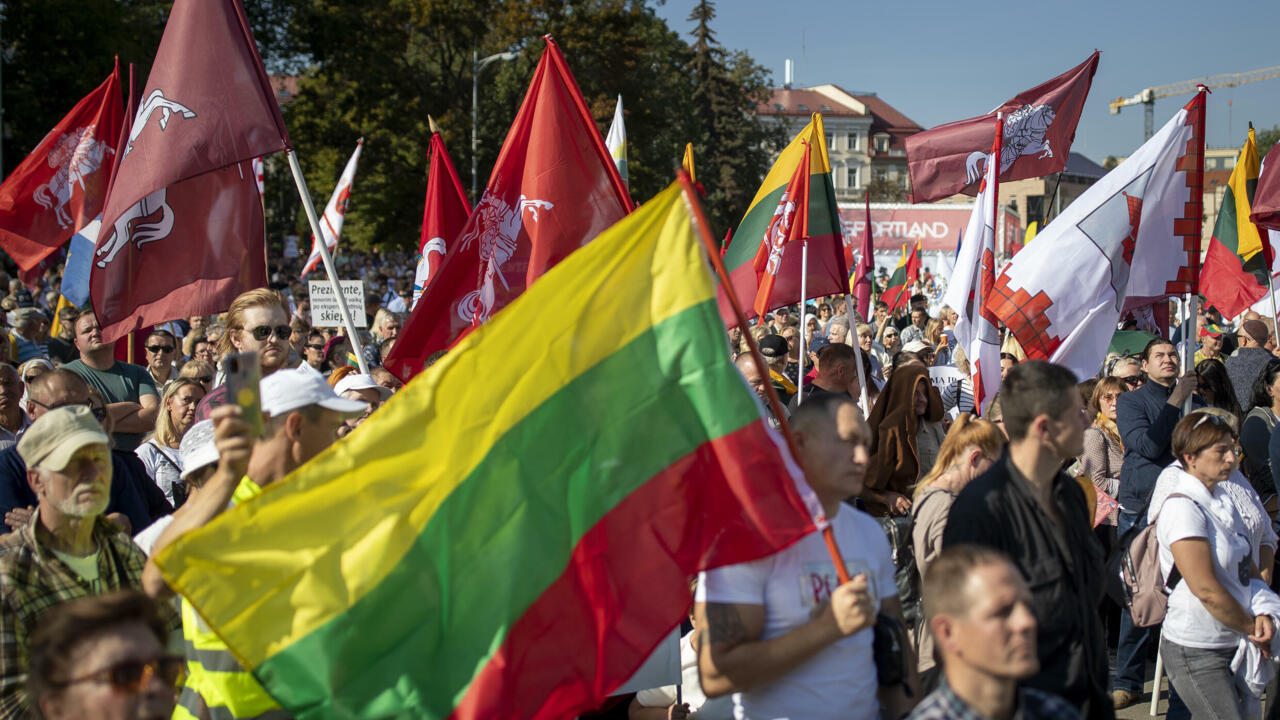 Lithuania: strong mobilization against the health pass and the