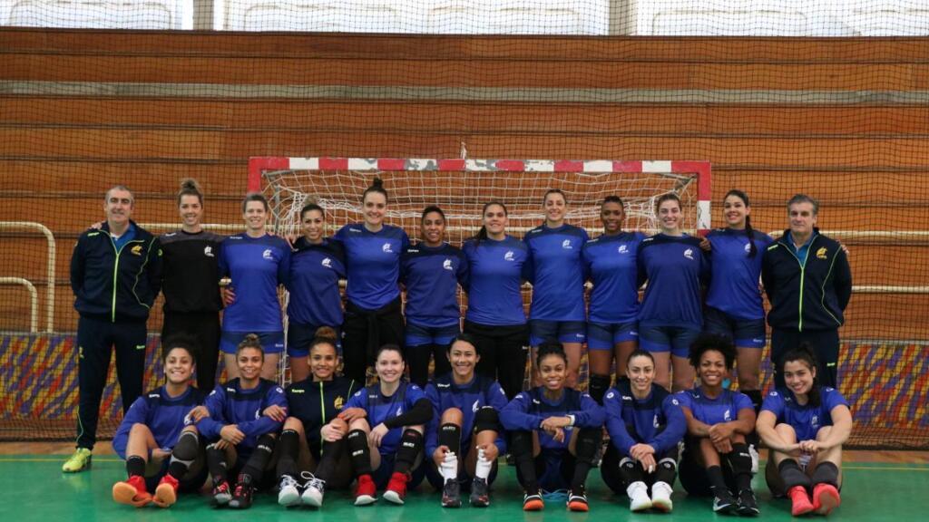 Seleção Olímpica feminina de handebol fez uma semana de treinos em Portugal visando as Olimpíadas de Tóquio.