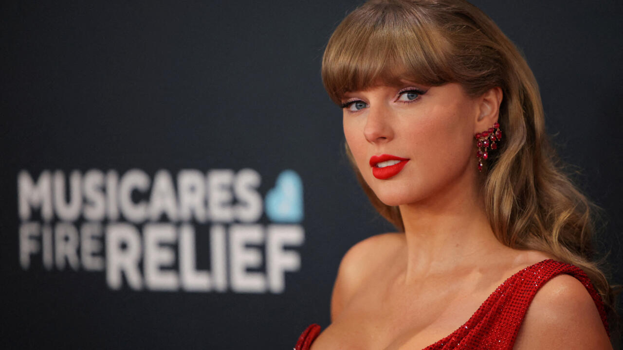 La mégastar américaine Taylor Swift sort son douzième album et revient à la pop