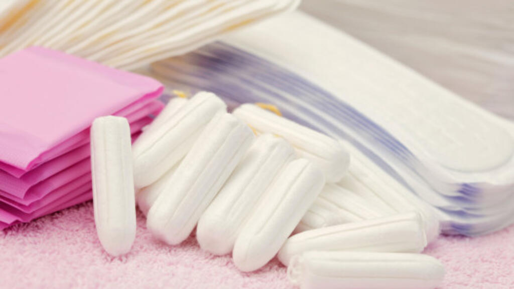 Tampons, serviettes hygiéniques et coupes menstruelles