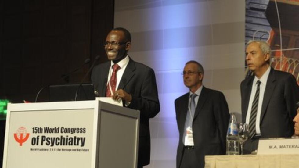 Naasson Munyandamutsa, un psychiatre rwandais