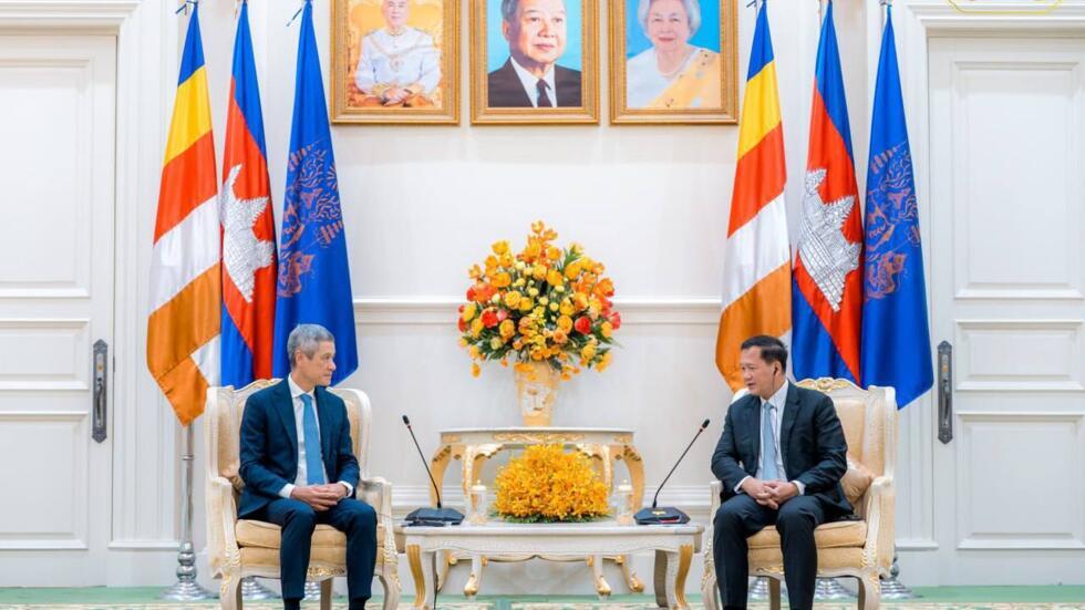 លោកហ៊ុនម៉ាណែតទទួលឯកអគ្គរដ្ឋទូតវៀតណាមថ្មី ខណៈលោកស សុខាបំពេញទស្សនកិច្ចនៅវៀតណាម