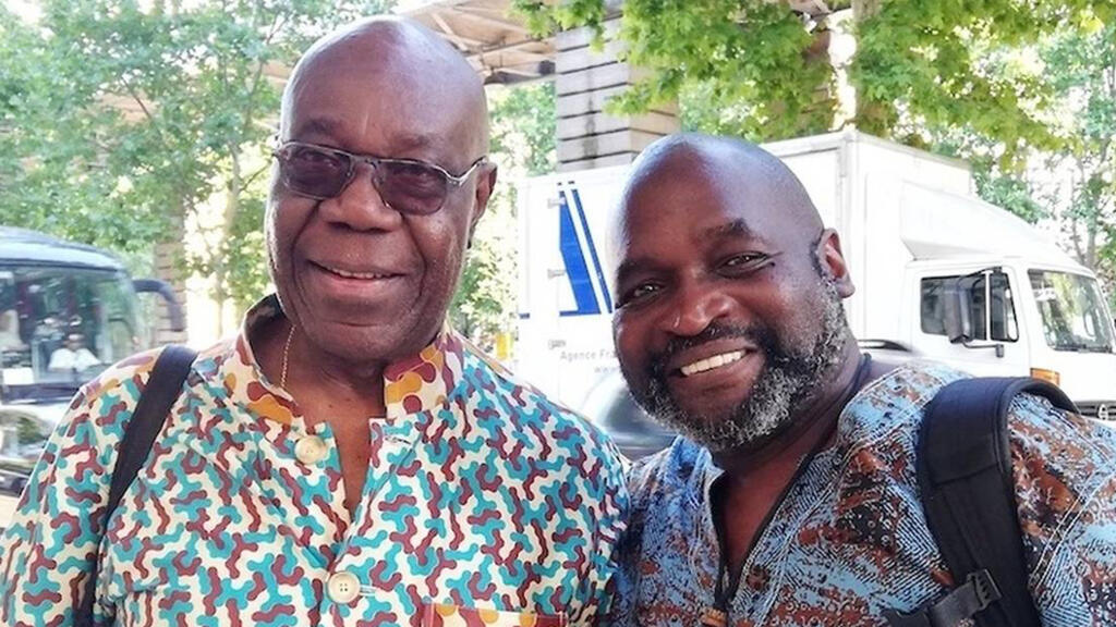 Samuel et Manu Dibango.