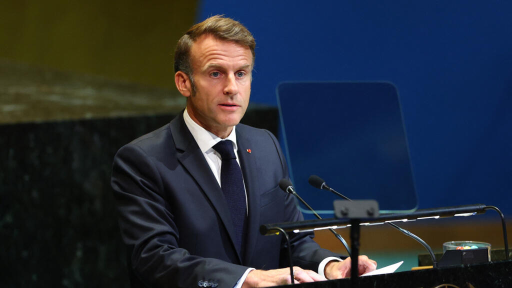 Le président français Emmanuel Macron s'exprime lors d'un sommet des Nations unies sur les Palestiniens au siège de l'ONU pendant l'Assemblée générale des Nations unies, à New York, le 22 septembre 2025.