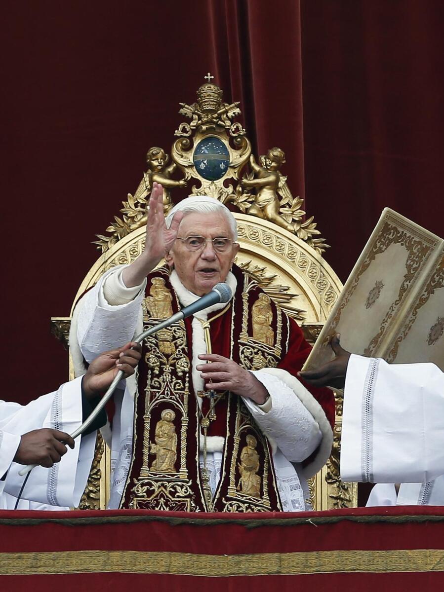 Папа Римский в рождественском послании призвал к миру в Сирии и вступился за католиков Китая