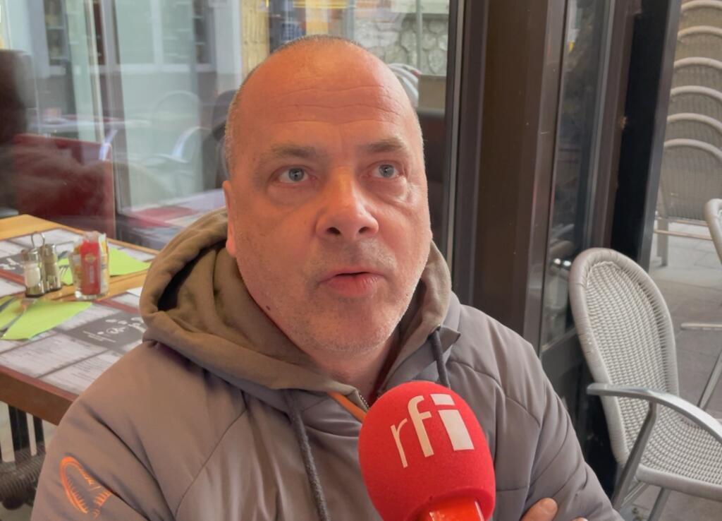 Desempregado, Thierry Barroux escolheu votar em Éric Zemmour para protestar contra Emmanuel Macron.