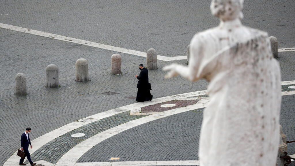 Square Saint-Pierre au Vatican, 12 mai 2021.