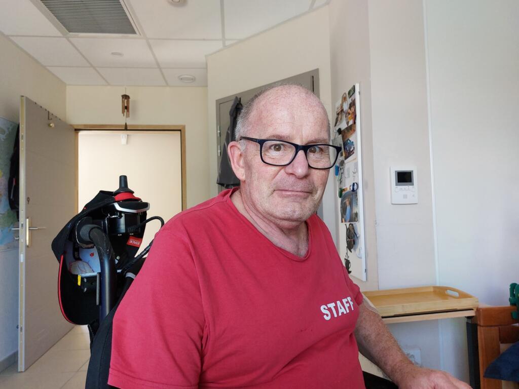 Depuis cinq ans, Patrick est atteint d'atrophie multisystématisée, une maladie neurodégénérative.