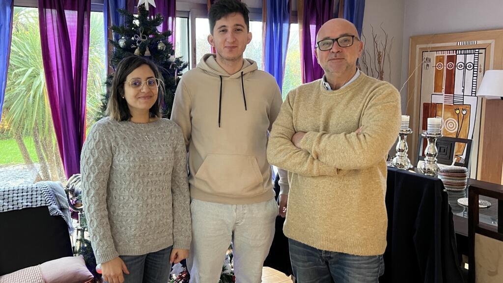 Les espoirs d'un jeune gazaoui, adopté par une famille à Concarneau en Bretagne