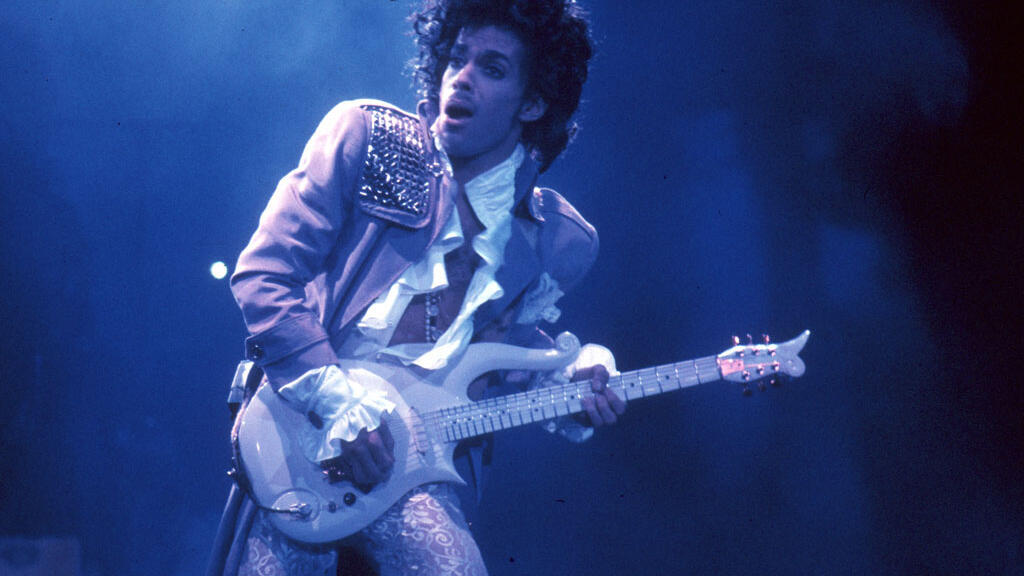 Prince em defesa de seus direitos, mesmo apΓ³s a morte