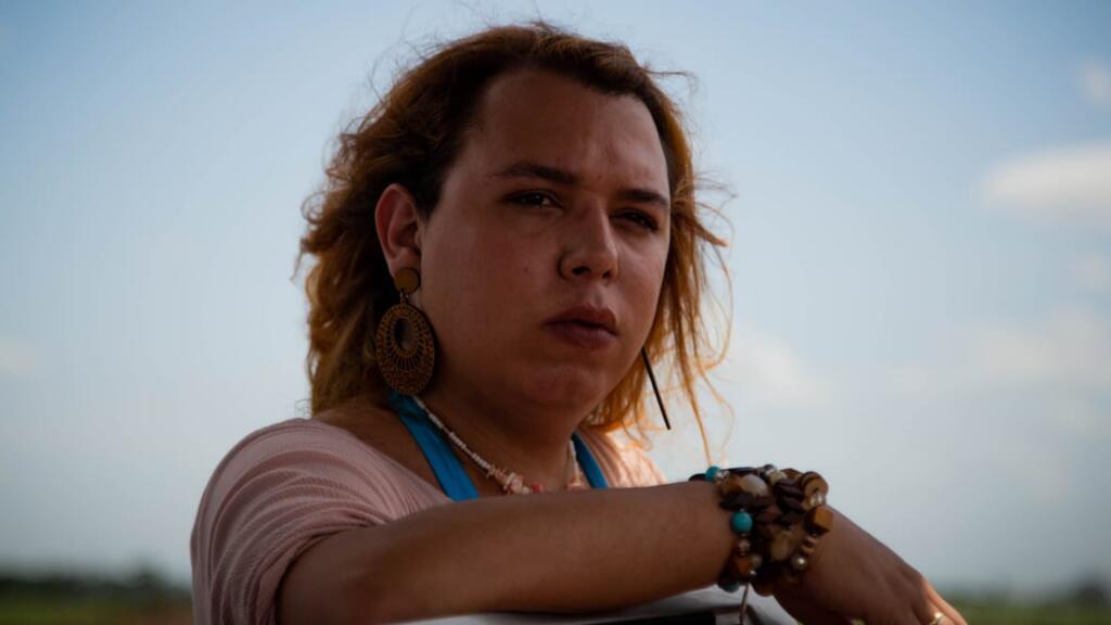 A atriz Pamella Yulle, em cena do filme "Madalena", de Madiano Marcheti.