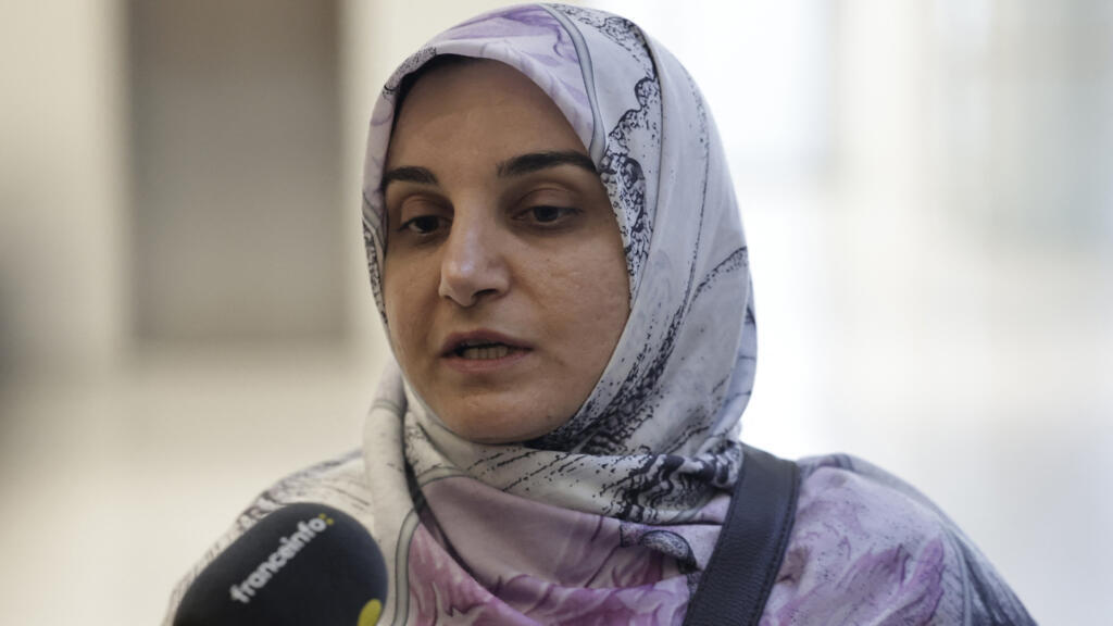 France: quatre ans de prison dont trois avec sursis requis contre l'Iranienne Mahdieh Esfandiari