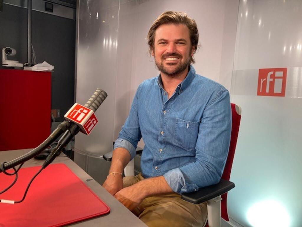 O cineasta pernambucano Marcelo Brennand participa em Paris da exibição de seu primeiro longa de ficção "Curral", no Festival de Cinema Brasileiro de Paris, neste sábado 3 de julho de 2021.