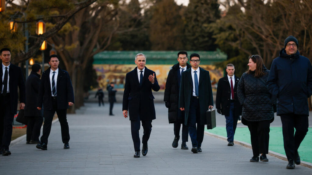 卡尼周五在北京日坛公园