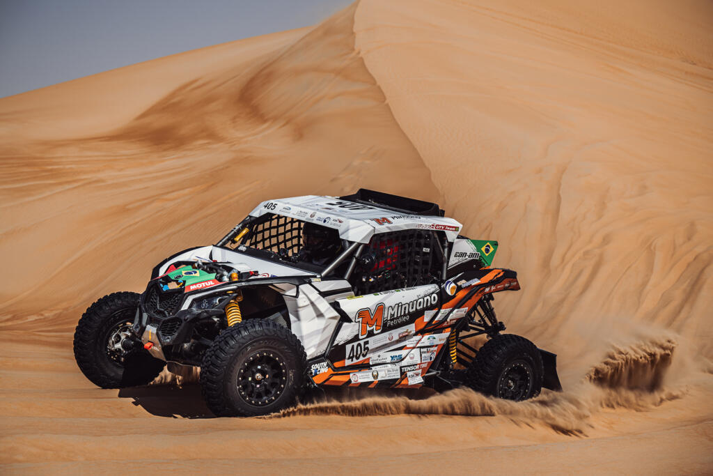 Os brasileiros Rodrigo Luppi e Maykel Justo competirão seu primeiro Dakar juntos, na categoria UTV