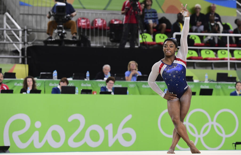 A ginasta Simone Biles nos Jogos Olímpicos Rio-2016.