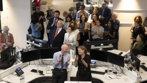 تصویری از عوامل و روزنامه‌نگاران واشنگتن پست پس از اعلام نتایج جوایز پولیتزر ۲۰۲۴ در حوزۀ روزنامه‌گاری