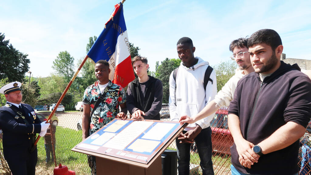 Commémoration de la rafle des 54 juifs internés au camp de Reillanne en Mai 1944.