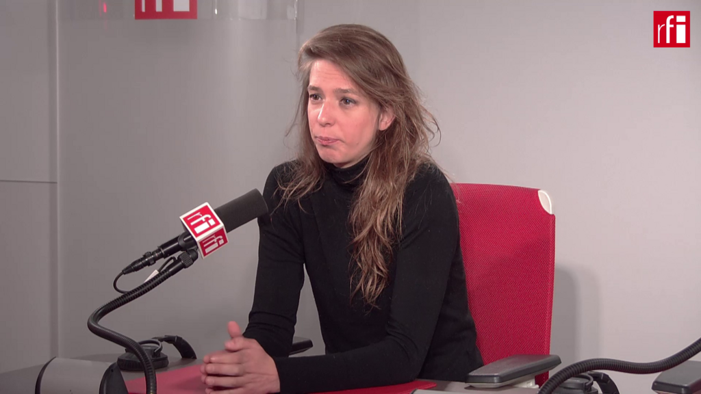 Mathilde Viot, cofondatrice de l’Observatoire des violences sexistes et sexuelles en politique, dans le studio de RFI, le 27 mai 2022.