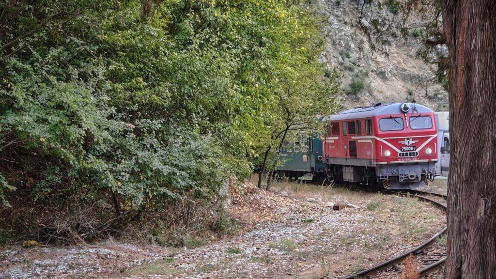Mocănița care leagă localitățile Septemvri și Dobrinishte din Bulgaria
