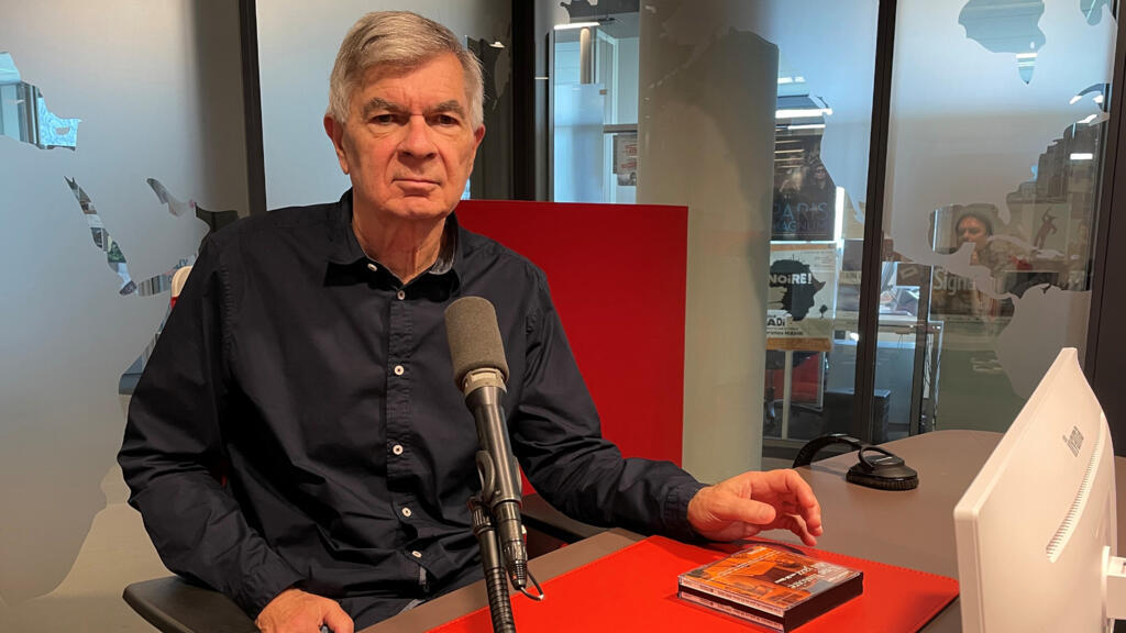 Laurent Cugny en studio à RFI.