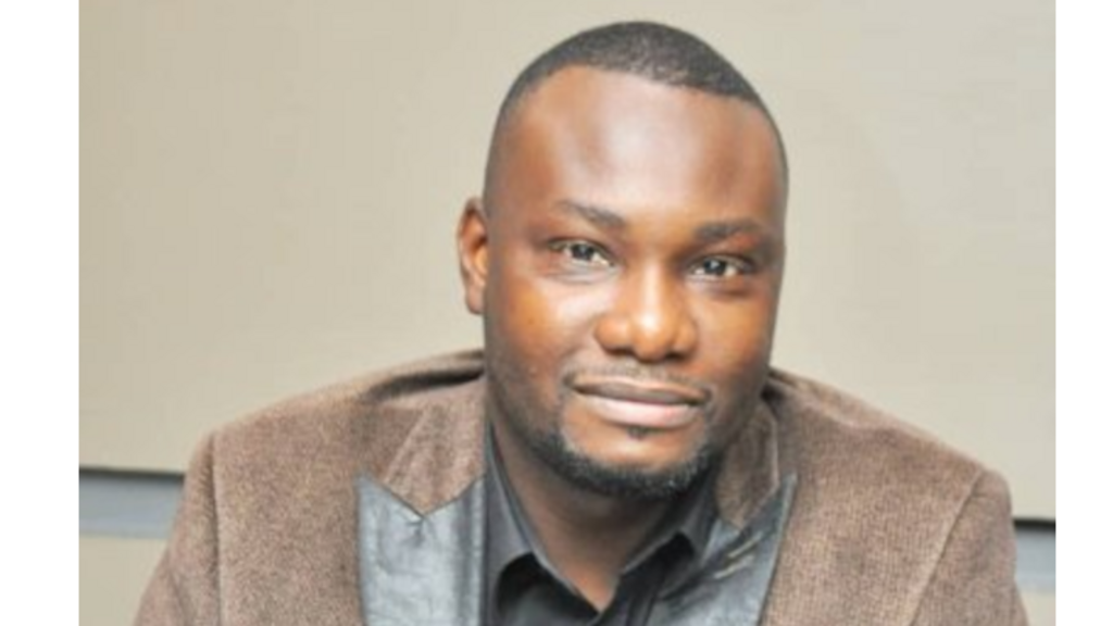 Papa Fara Diallo, politologue sénégalais.