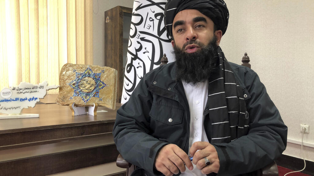 نادیده‌گرفتن آموزش دختران در سند راهبردی طالبان؛ موضوعی «جزئی» یا حذف‌شده؟